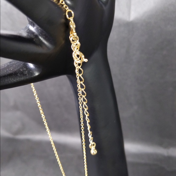 Gold Tone Necklace & Earring Set - Picture 5 of 9